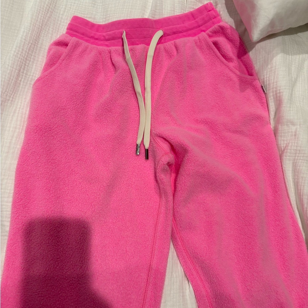 feat blanketblend joggers hot pink